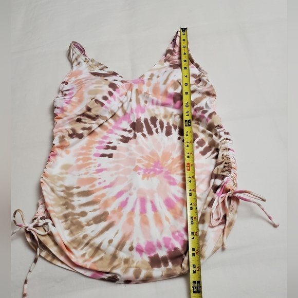 Lands End Waist Tie Tankini Swimsuit Top Tie Dye Pink Size 6 Built in Bra Summer - Picture 6 of 9